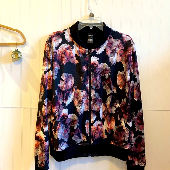 Victoria's Secret Jackets & Blazers - Victoria’s Secret Floral Bomber Jacket, M
